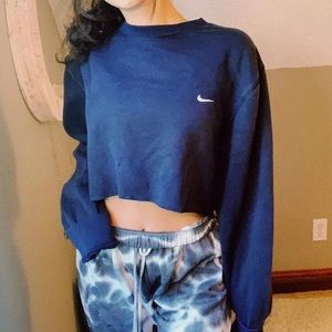 Vintage Navy Nike Cropped Crew